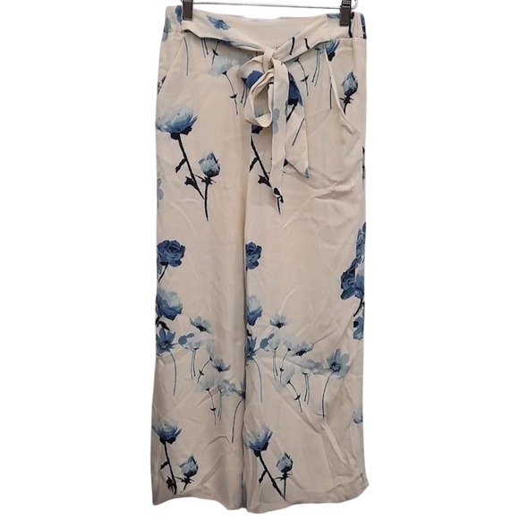 Aritzia Wilfred Cropped Slacks Size Small White & Blue Lightweight Trousers - Picture 3 of 5